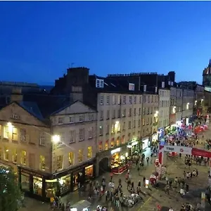 Royal Mile View Apartment Edinburgh